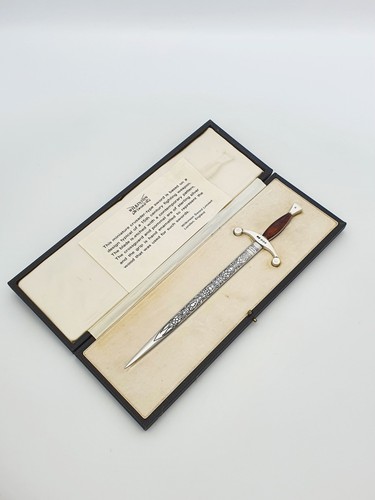 Wilkinson sword sterling - sword,