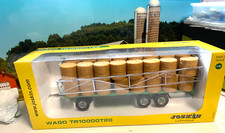 UNIVERSAL HOBBIES.1:32.JOSKIN TURNTABLE 3 AXLE. ROUND BALE TRAILER.TRACTOR DRAWN