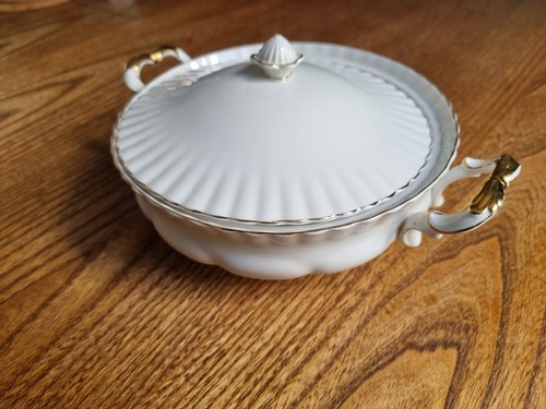 Royal albert val - val, covered