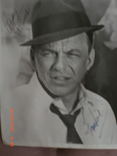 Frank Sinatra signed authentic  autograph