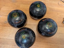 Henselite Classic 2 Bowls Size 3 . Date Stamp 32