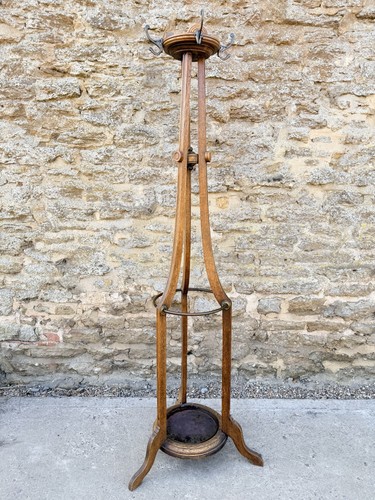 Arts and crafts oak coat - arts,