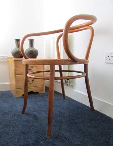 Mid century bentwood - mid, le