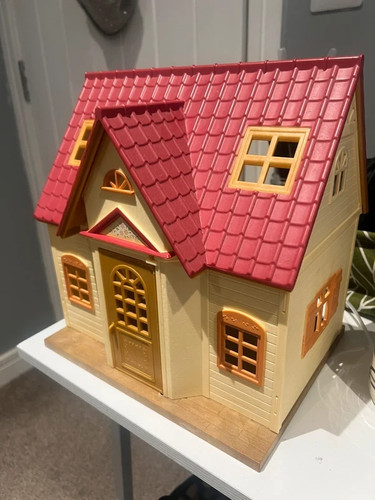 Sylvanian families red roof - sylvanian,