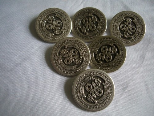 Dark silver floral - dark, design