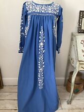 Vintage 1970s Mexican Embroidered Dress Lovely condition Size 8/10 Approx 