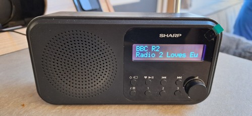 Sharp portable radio dab - sharp,