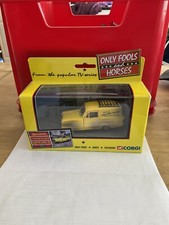 Corgi 05201 Reliant Regal Van