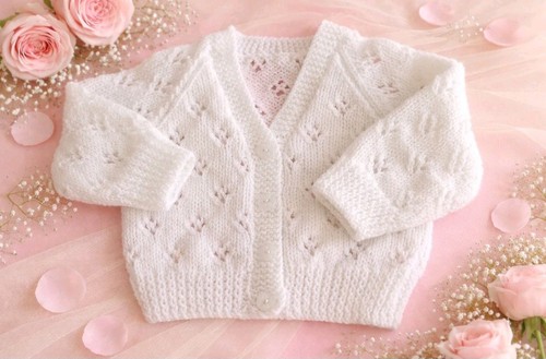 Brand new hand knitted - new,