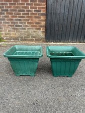 Large Square Plant Pots (x2) Green