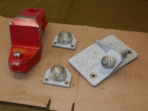 Diamond aircraft jack pads - -,