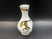 Royal Tara Bud Vase, hand made in Galway, 14 cm high.