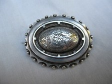 Antique VICTORIAN SILVER MOURNING BROOCH.Very attractive.Costume Jewellery.