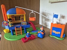Blippi Treehouse Tree House adventure set.Blippi figure plus car Plus Extras
