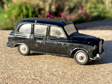 Vintage Corgi Toys Austin London Taxi Cab Good Original Condition #418