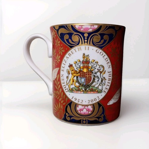 Royal worcester queen - royal,