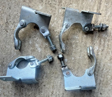 4 x Scaffolding Scaffold Fittings BOARD RETAINING Couplers Clamps FREE DELIVERY