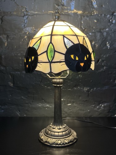 Stunning tiffany style black - tiffany-style,