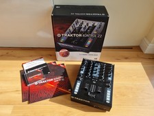 Traktor Kontrol Z2 Mixer With