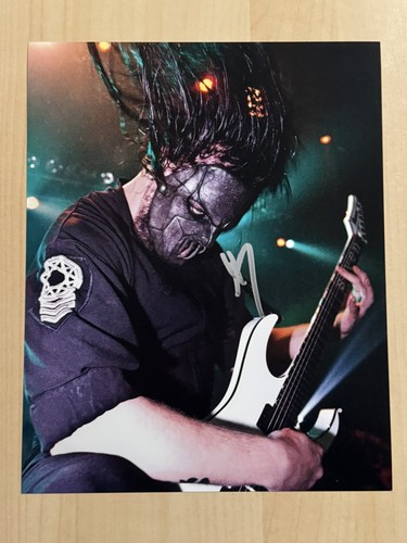 Mick thomson hand - hand, signed
