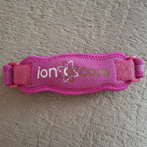 Ion core adjustable pink wrist - core,