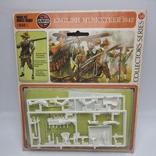 Vintage 1976 Airfix English