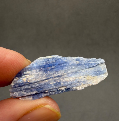 Blue kyanite crystal raw - blue,
