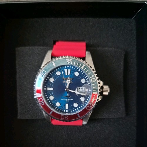 Invicta pro diver shark s - diver,