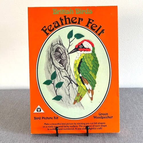 Fuzzy felt feather - fuzzy,