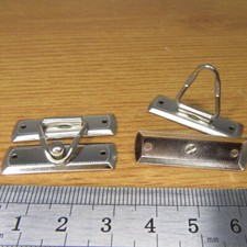 CLASP BRIEF CASE BUTTON CLOSE