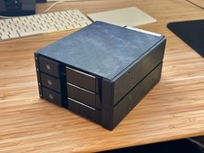 Silverstone FS303B 3x 3.5"