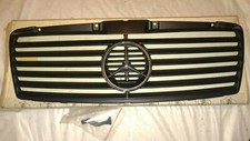 MERCEDES W210 SPORT GRILLE
