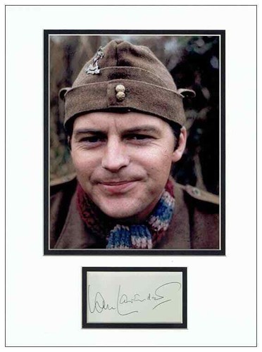 Ian lavender autograph - autograph, signed