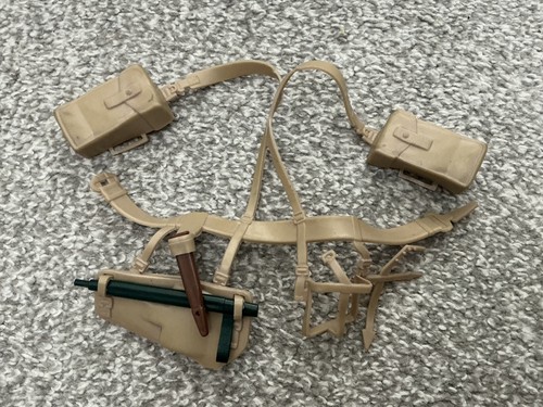 Vintage 1980 action man - action,