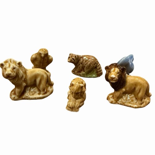 Wade whimsies lot - wade,