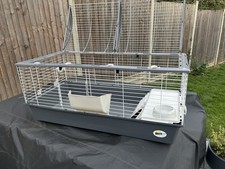 Ferplast Rabbit & Guinea Pig Cage 120. Includes Hay Rack, Cup, and a   Bottle.