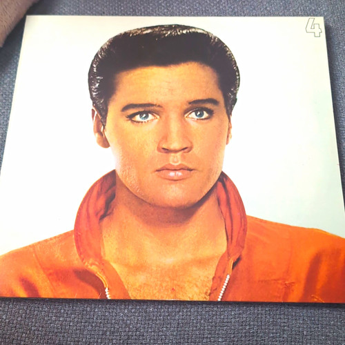 Elvis presley greatest hits - elvis,