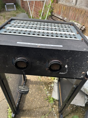Way rackmount stage box - box, –
