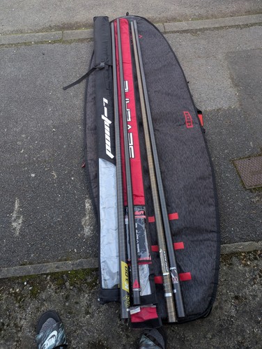 Windsurf mast top sections