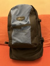 MacPac Pegasus Travel Pack 2