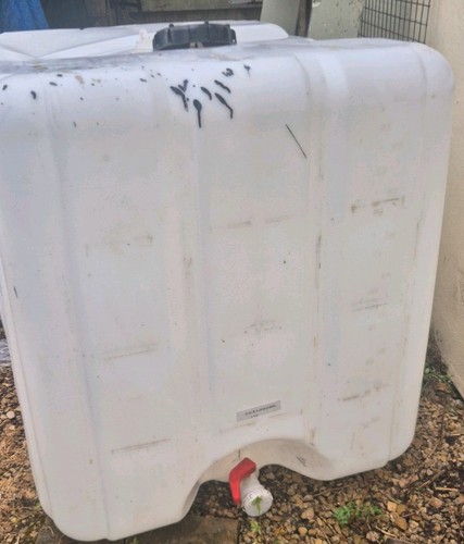 Ibc tank frame plastic - no,