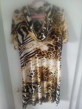 Pompoos By Harald Glockler