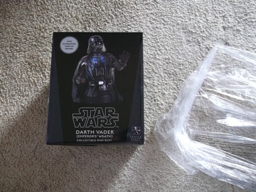 Star wars gentle giant darth - star,