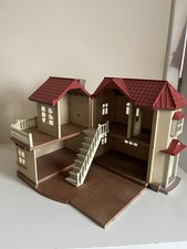Sylvanian Families Beechwood Hall Willow Hall Complete With Working Lights