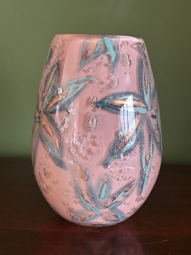 Vintage pink art glass vase - vintage,
