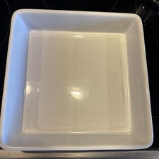 White Ceramic 25cm Square Oven