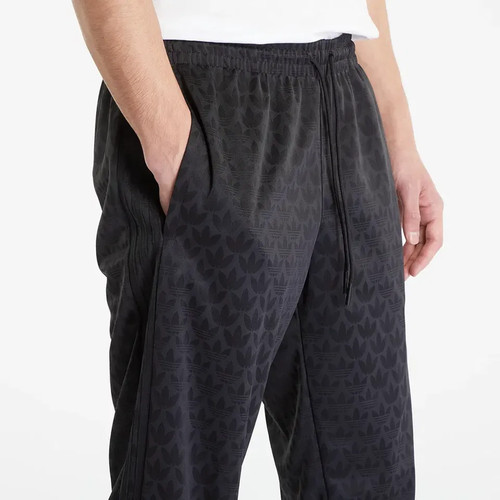 Size large adidas originals - size,
