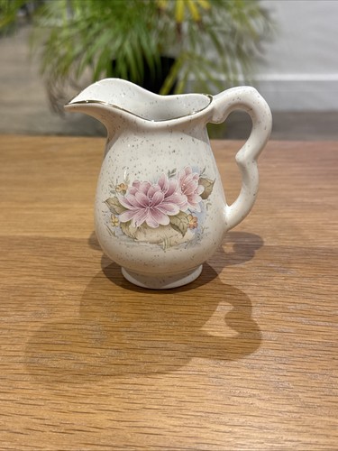 Kernewek pottery creamer - kernewek,