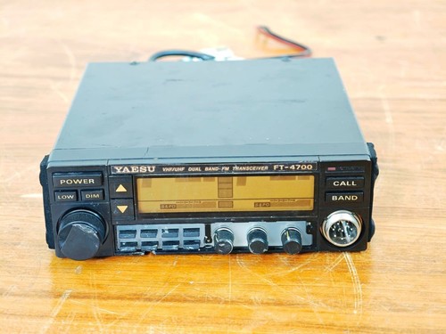 Yaesu 4700 vhf - yaesu, dual