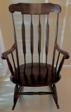 Vintage Rocking/Nursing Chair